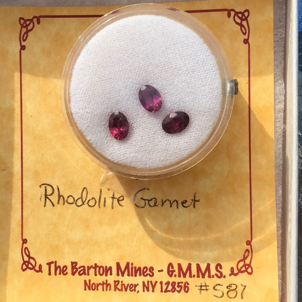Rhodolite Garnets